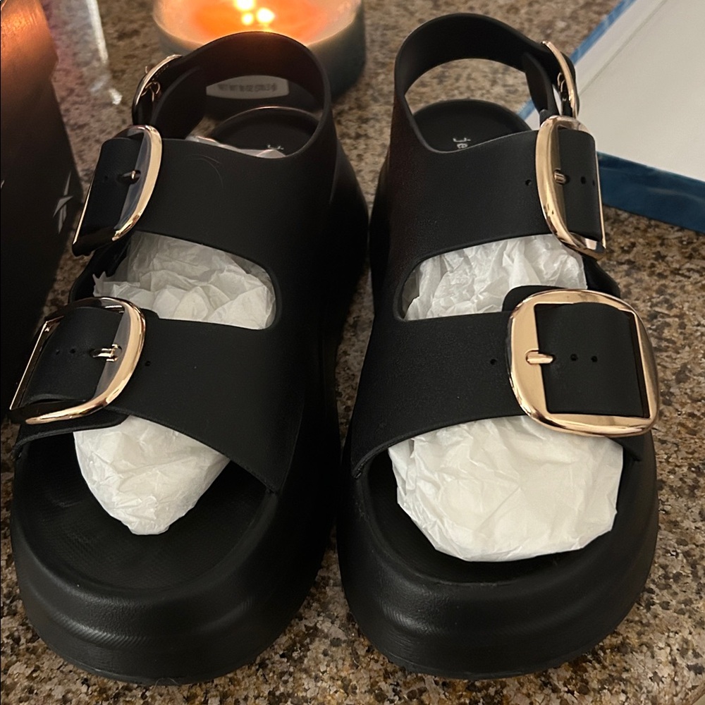 Jeffrey Campbell Blithe Platform Buckle Sandals N… - image 3